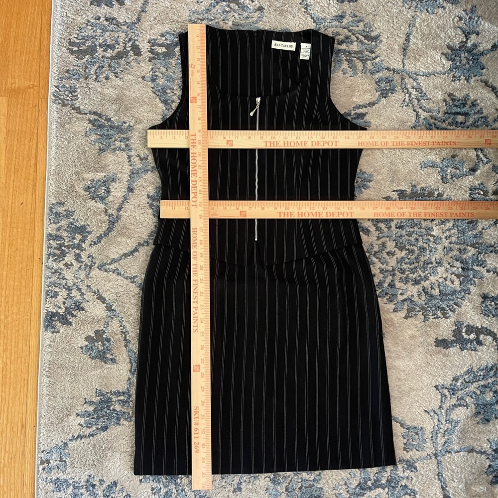 Vintage 90s Ann Taylor Pinstripe Faux Vest Zip Front Sheath Dress Black Size 4 - Picture 7 of 7